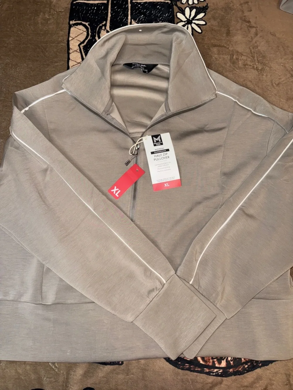 Women's Light Gray Half-Zip Pullover Hoodie NWT BUTTERY SOFT PLEASE SEE PICTURE - Picture 10 of 13